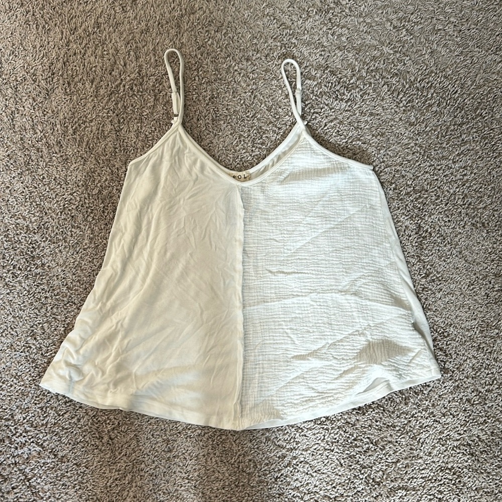 POL Two-Tone Ivory White Spaghetti Strap Tank Top